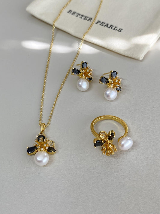 Black Crystal & Pearl Jewelry Set