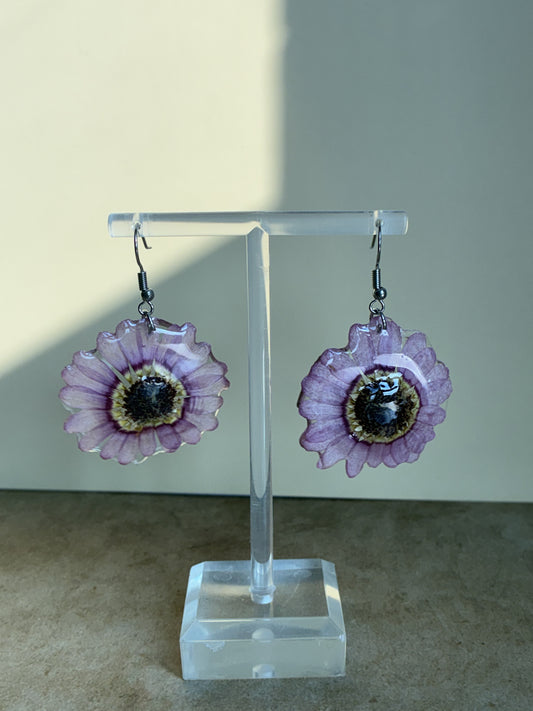 Lavender Daisy Earrings