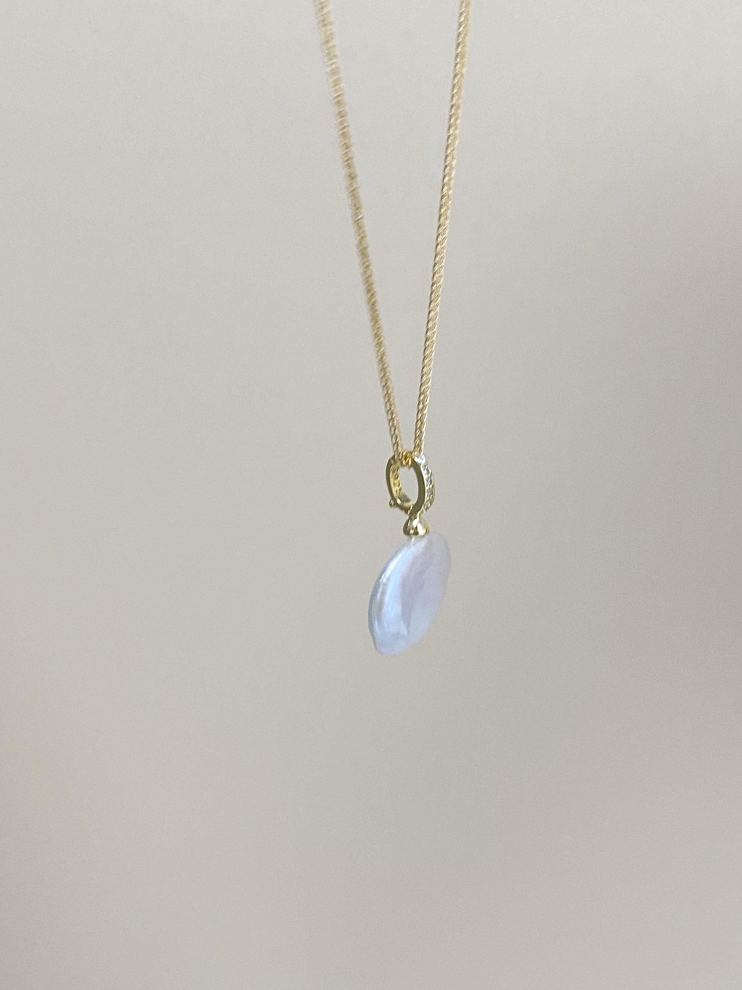 Coin Pearl Pendant Necklace