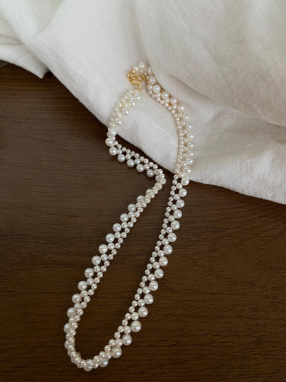 Classic Curve Freshwater Pearl Necklace