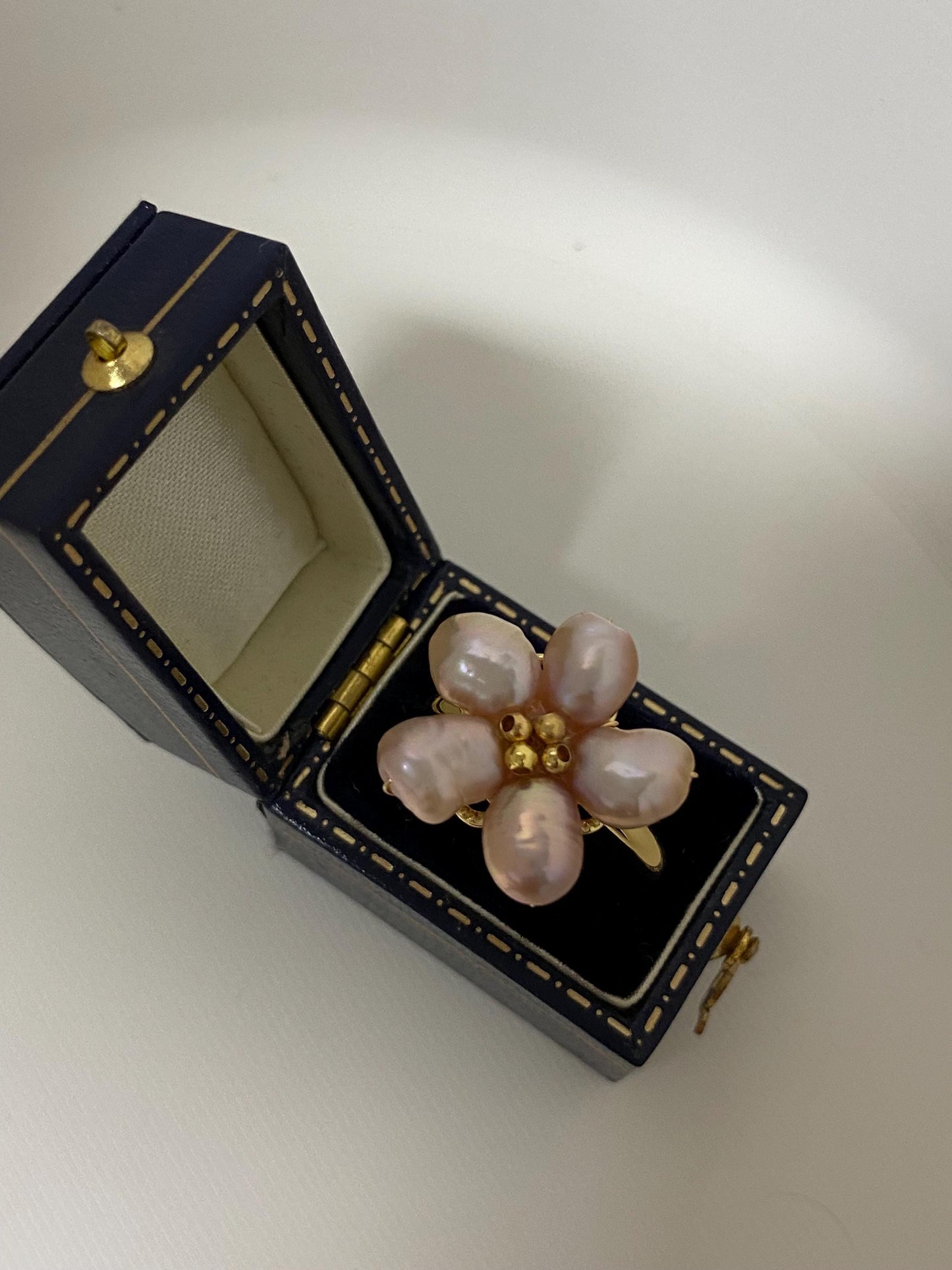 Lavender Pearl Flower Ring