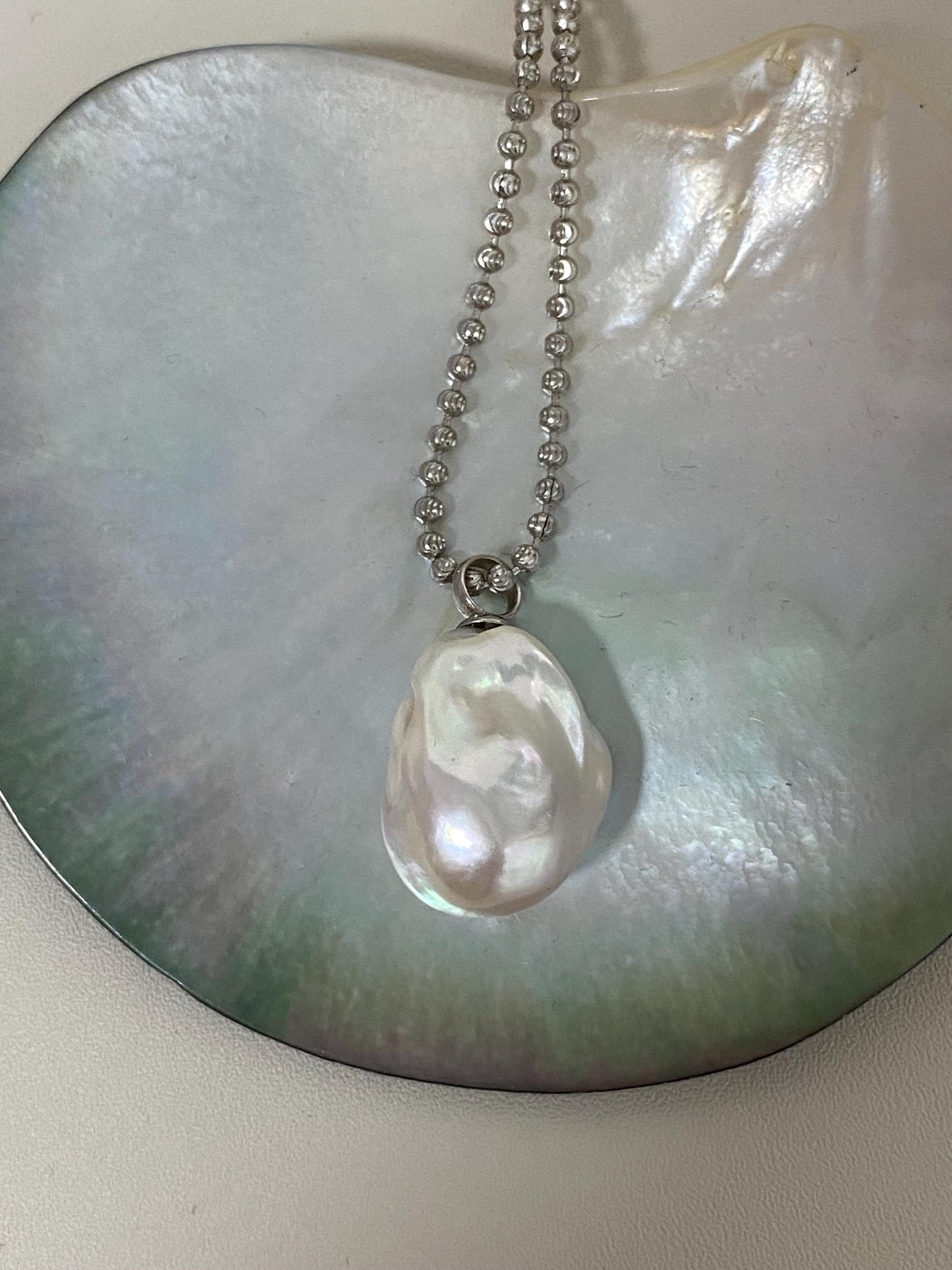 Baroque Freshwater Pearl Pendant Necklace