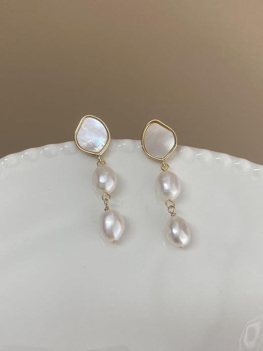 Freshwater Pearl Drop Stud Earrings