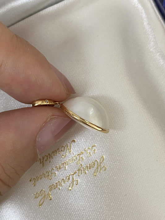 Mabe Pearl Pendant 15mm in 18K Solid Gold Bezel