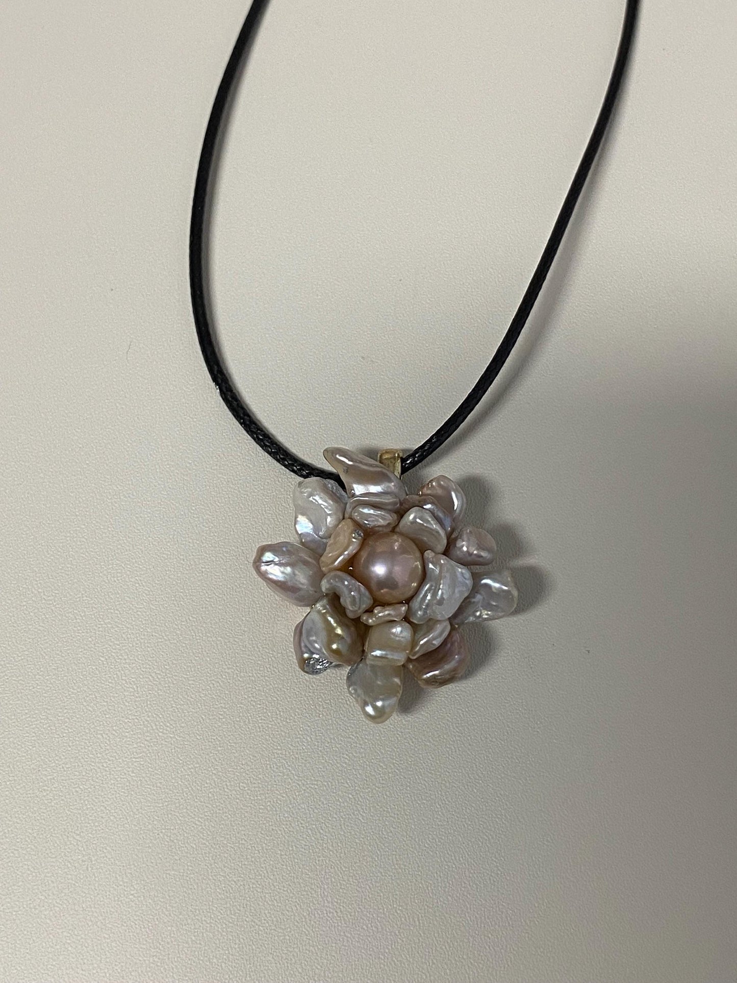Handmade Baroque Pearl Flower Pendant Necklace