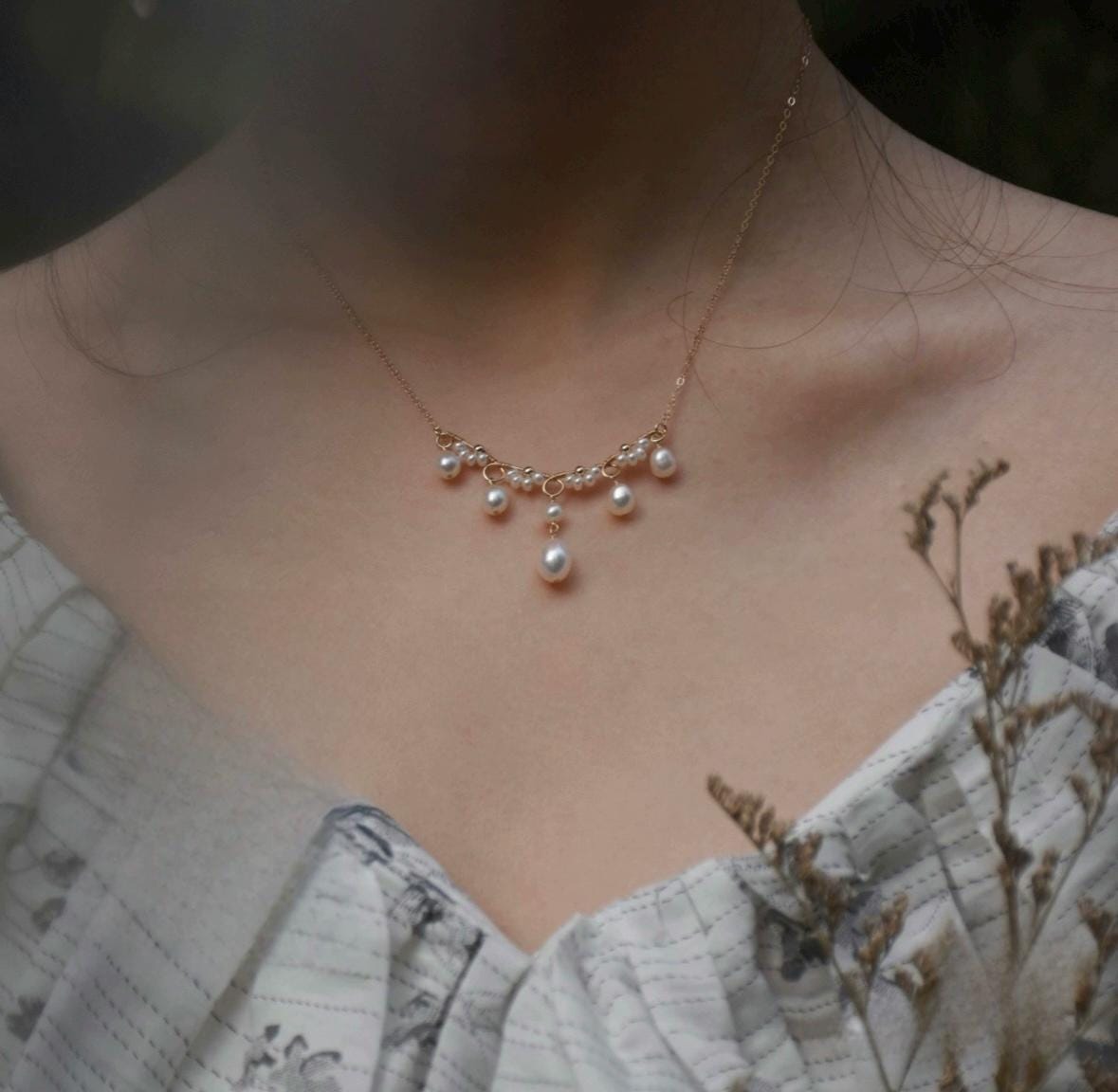 Freshwater Pearl Cluster Pendant Necklace, Baroque Teardrop Pearl Pendant, Dainty Handmade Pearl Jewelry, Minimalist Bridal Necklace