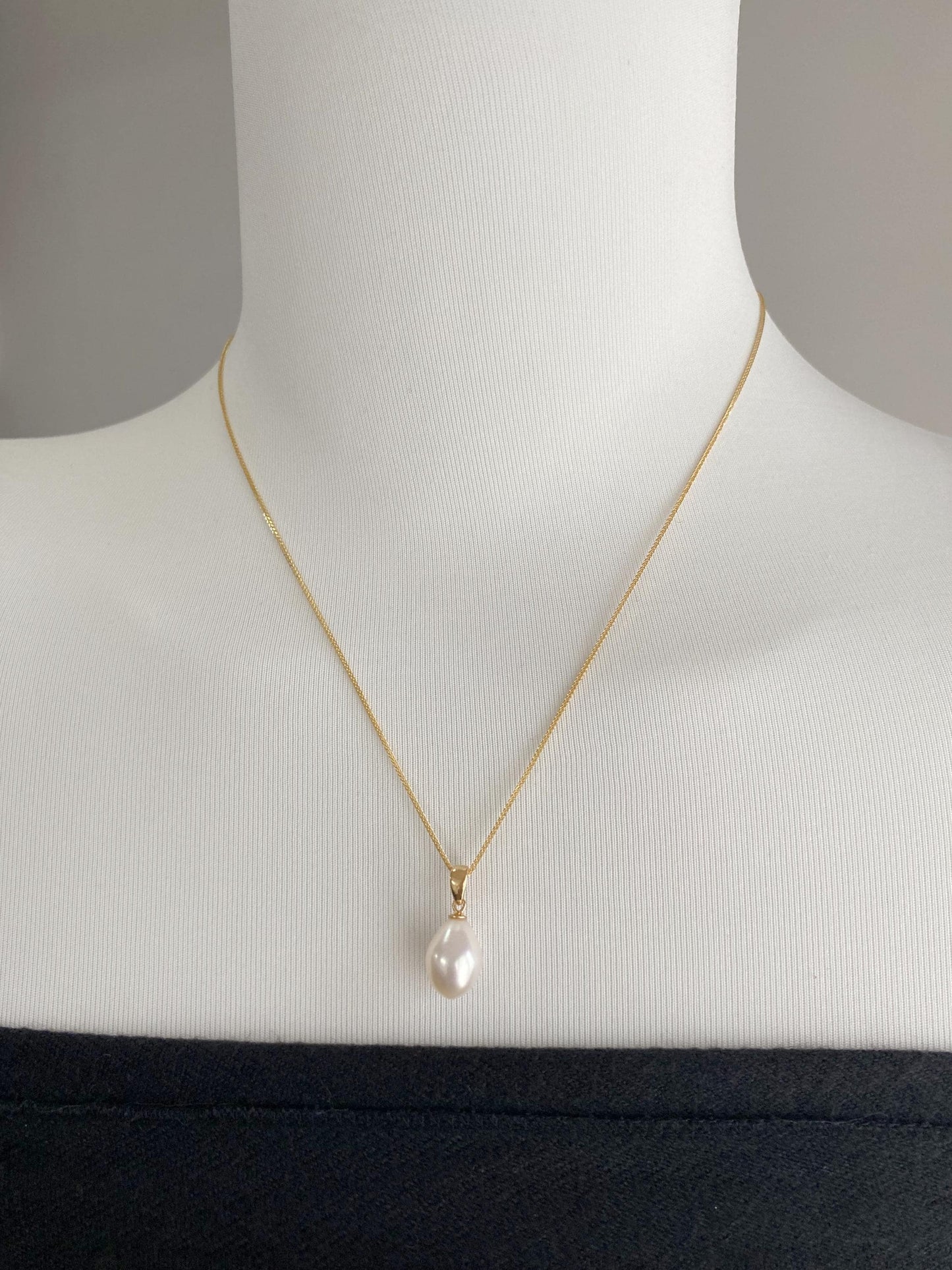 Teardrop Freshwater Pearl Necklace – Silver Gold-Plated, Minimalist Bridal Jewelry, Dainty Gift for Her