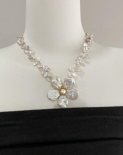 Baroque Pearl Flower Brooch Gold Plated