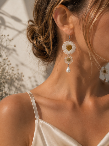 White Daisy Pearl Earrings