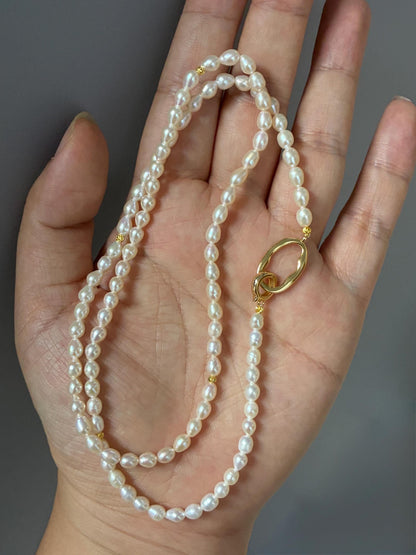 Freshwater Pearl Choker Necklace with Gold Toggle Clasp