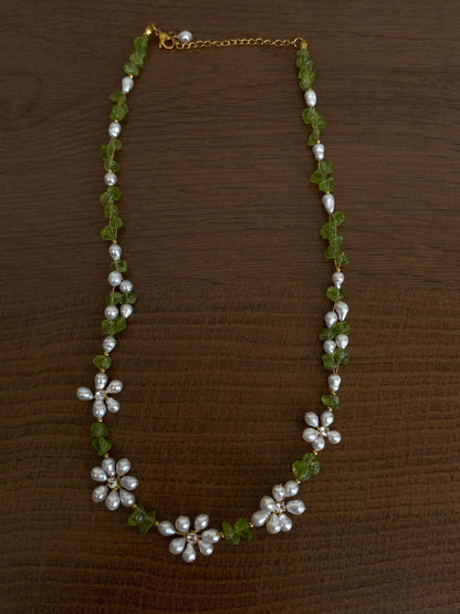 Peridot & Pearl Daisy Jewelry Set