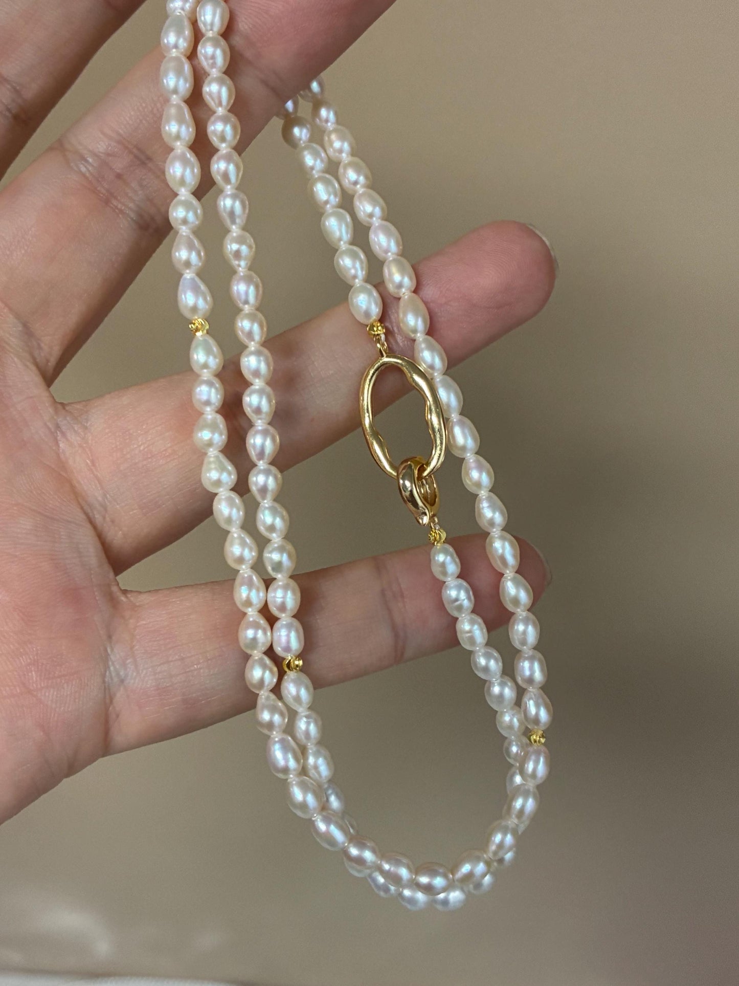 Freshwater Pearl Choker Necklace with Gold Toggle Clasp