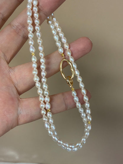 Freshwater Pearl Choker Necklace with Gold Toggle Clasp