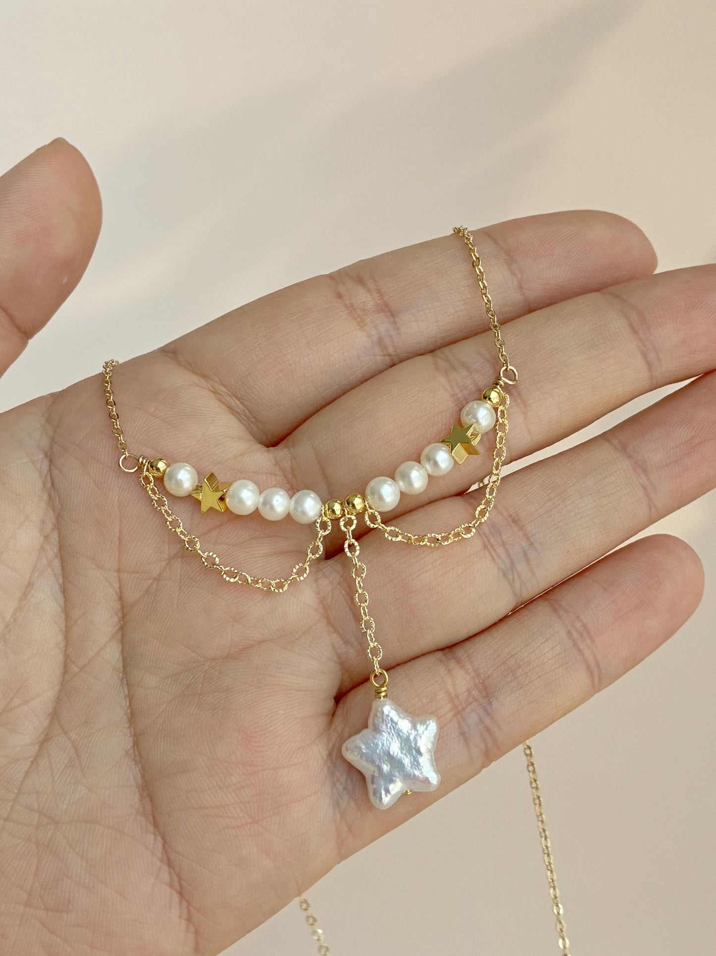 Baroque Star Pearl Pendant Necklace