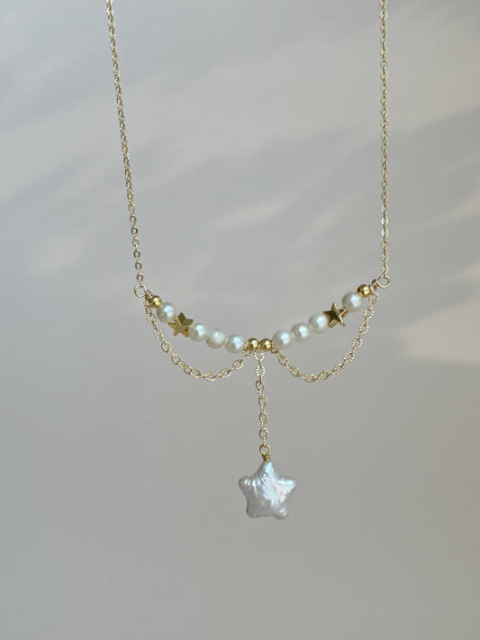 Baroque Star Pearl Pendant Necklace