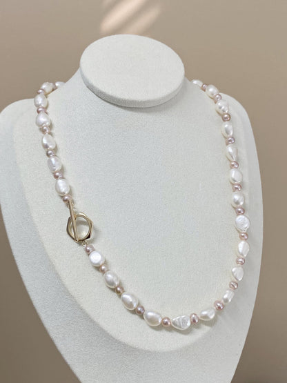 Freshwater Baroque Pearl Choker with Pink Pearls