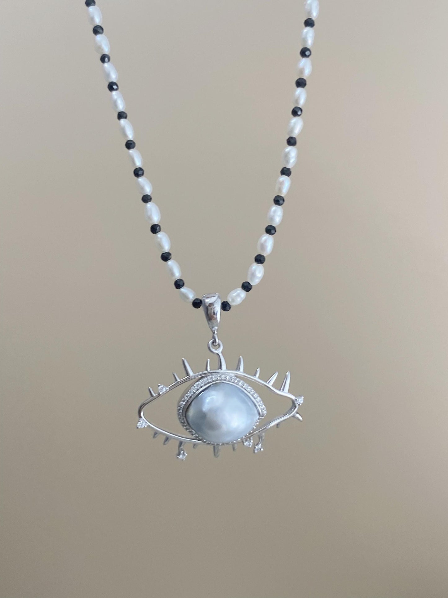 Australian South Sea Baroque Pearl Eye Pendant Necklace