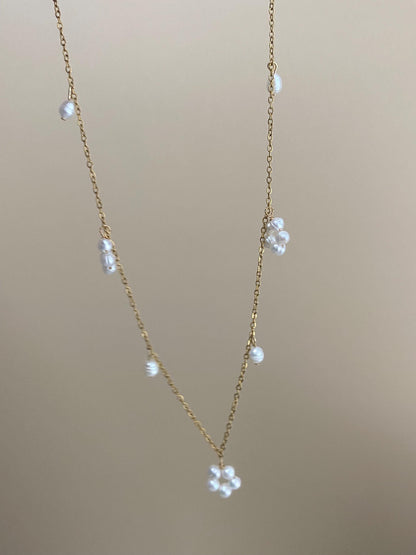 Dainty Freshwater Pearl Cluster Necklace, Gold Filled Minimalist Pearl Choker, Delicate Pearl Drop Necklace, Bridal Jewelry, Wedding Gift
