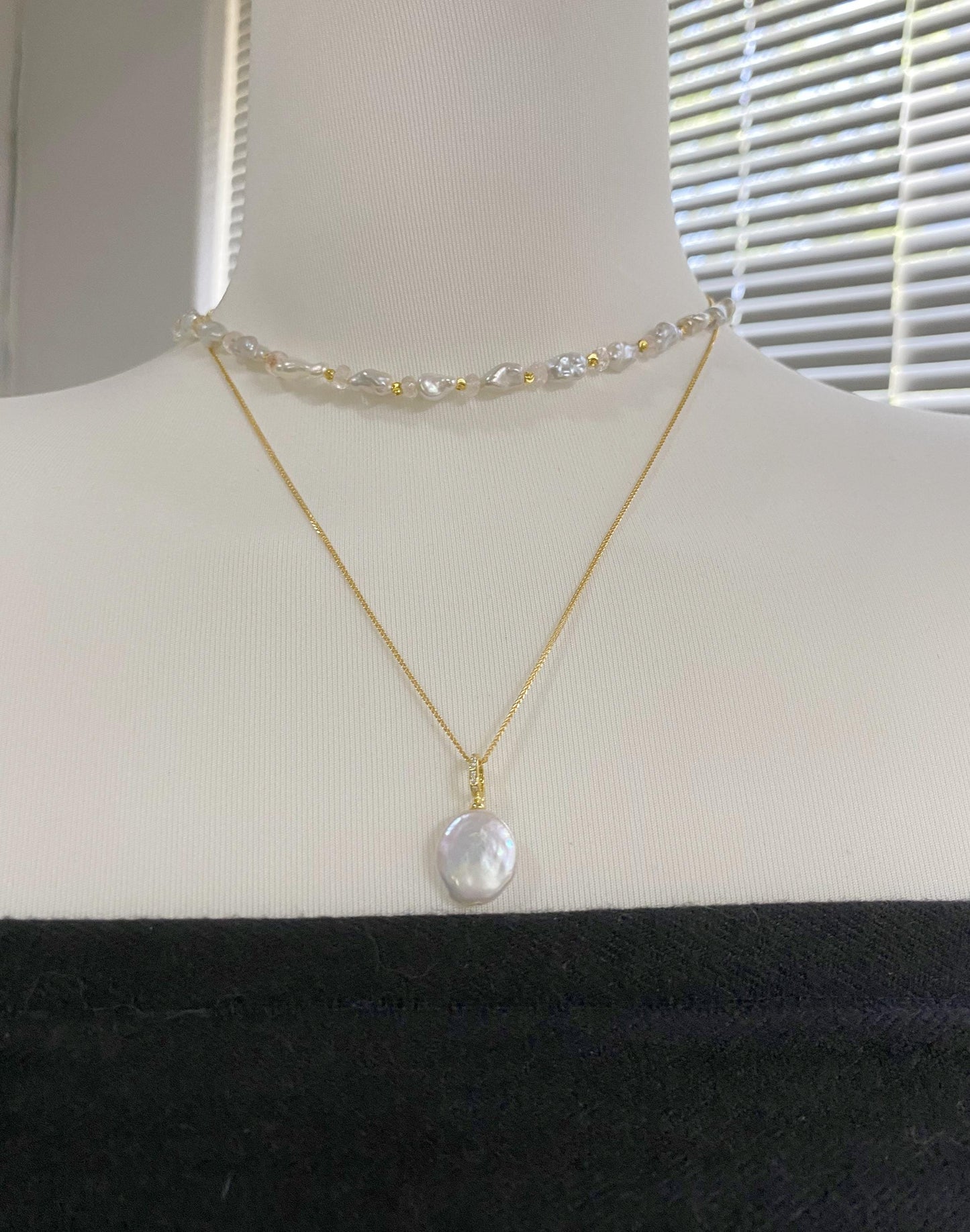 Coin Pearl Pendant Necklace