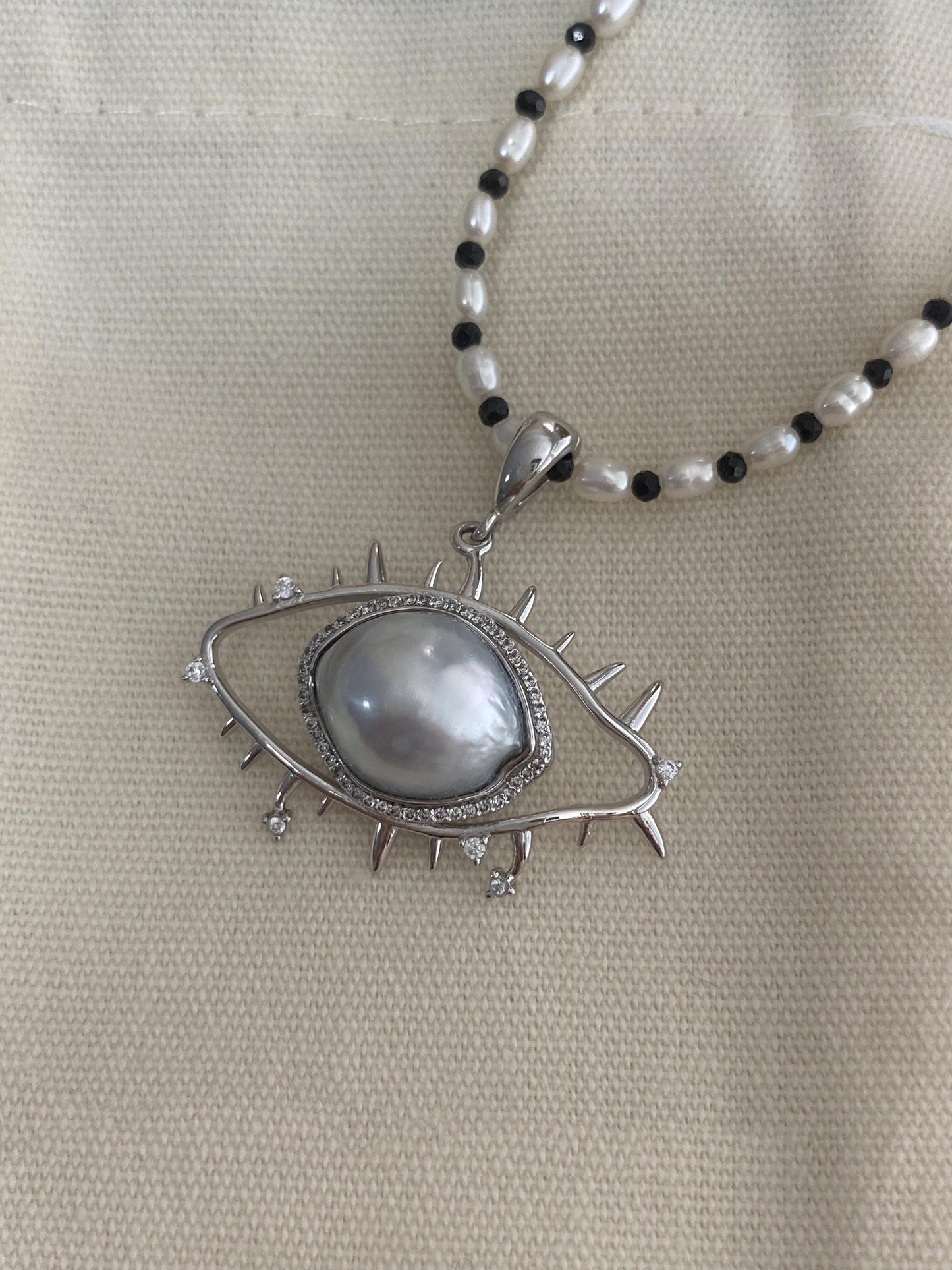 Australian South Sea Baroque Pearl Eye Pendant Necklace