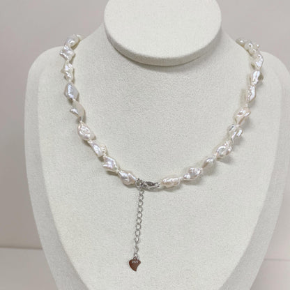 Baroque Pearl Choker Necklace