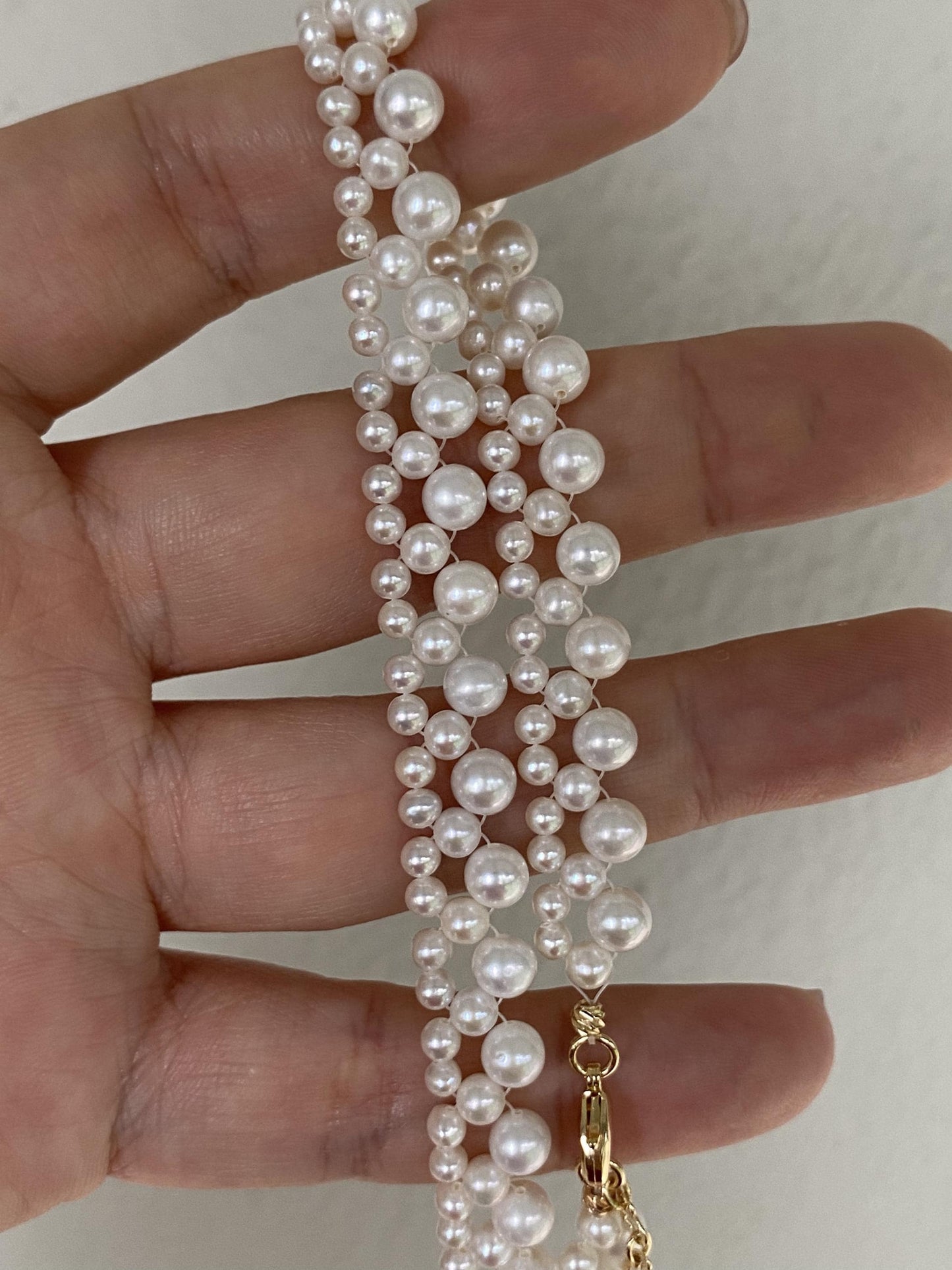 Classic Curve Freshwater Pearl Necklace