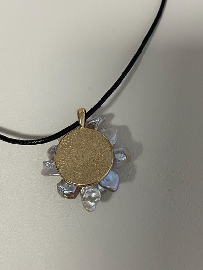 Handmade Baroque Pearl Flower Pendant Necklace