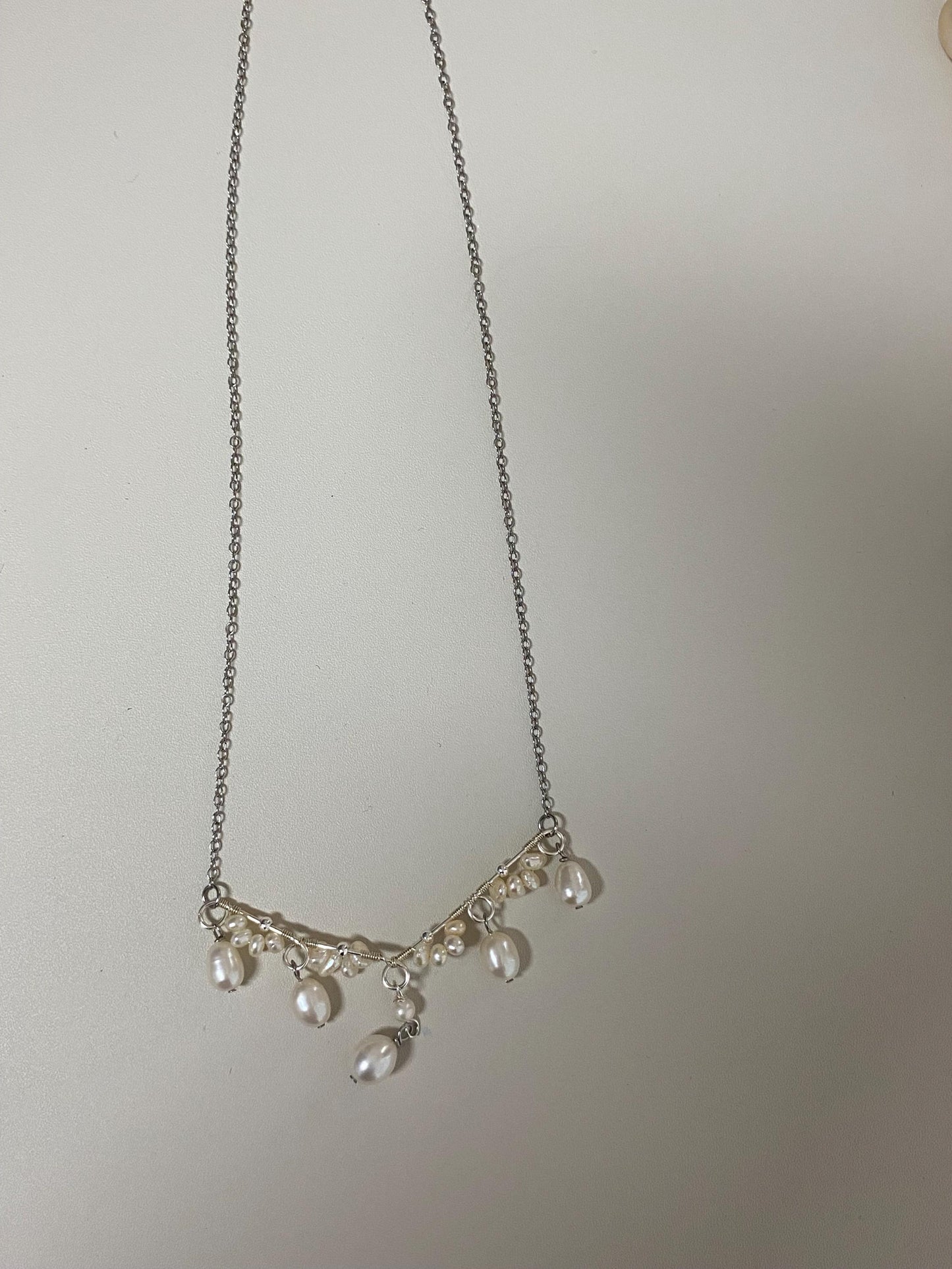 Freshwater Pearl Cluster Pendant Necklace, Baroque Teardrop Pearl Pendant, Dainty Handmade Pearl Jewelry, Minimalist Bridal Necklace