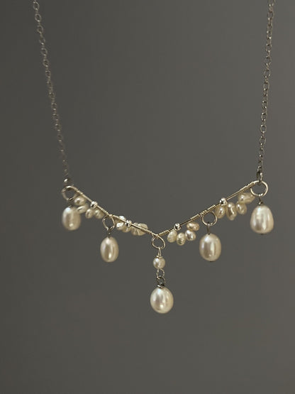 Freshwater Pearl Cluster Pendant Necklace, Baroque Teardrop Pearl Pendant, Dainty Handmade Pearl Jewelry, Minimalist Bridal Necklace