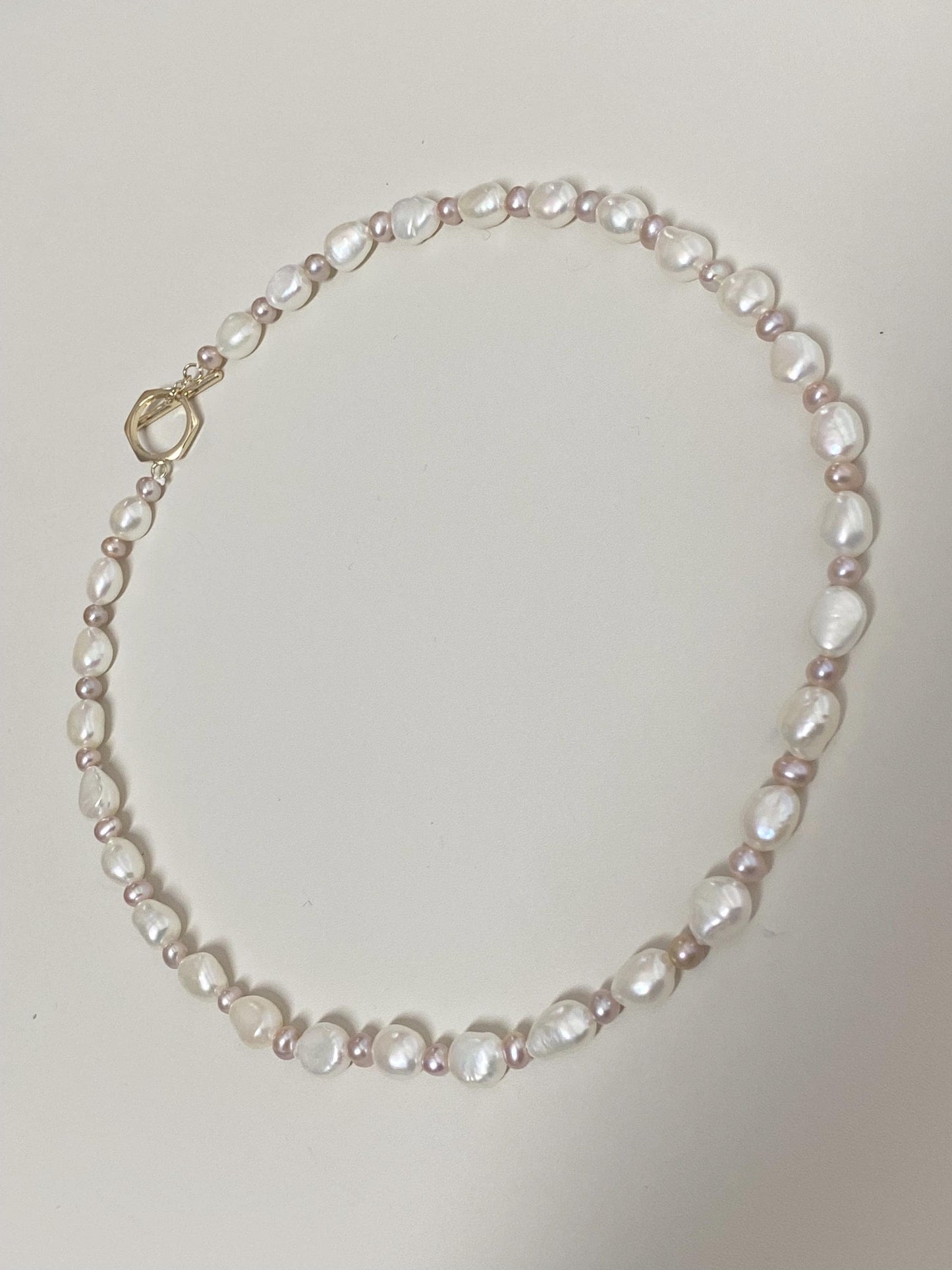 Freshwater Baroque Pearl Choker with Pink Pearls