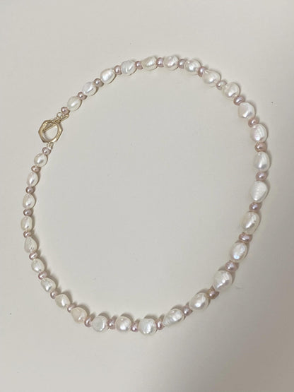 Freshwater Baroque Pearl Choker with Pink Pearls