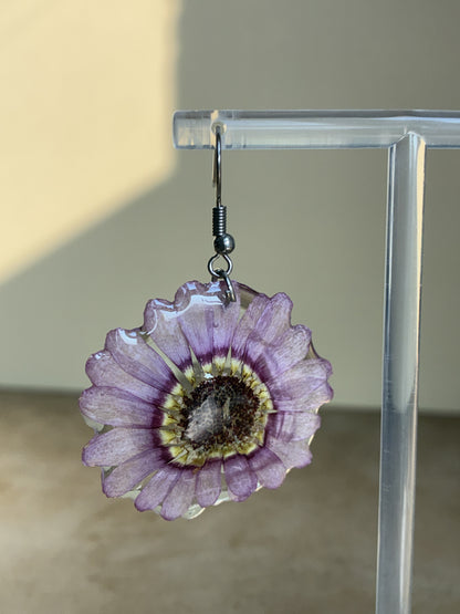 Lavender Daisy Earrings