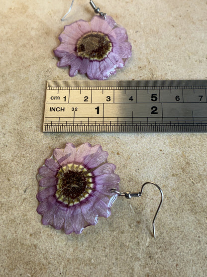 Lavender Daisy Earrings