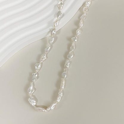 Baroque Pearl Choker Necklace