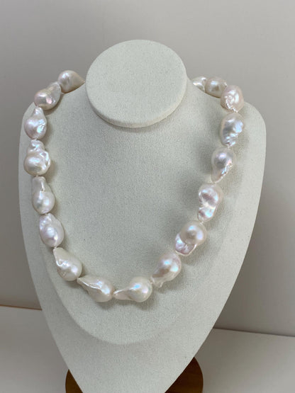 Large Baroque Pearl Choker Necklace