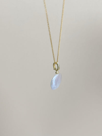 Coin Pearl Pendant Necklace
