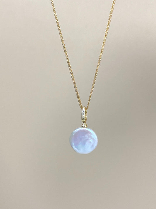 Coin Pearl Pendant Necklace