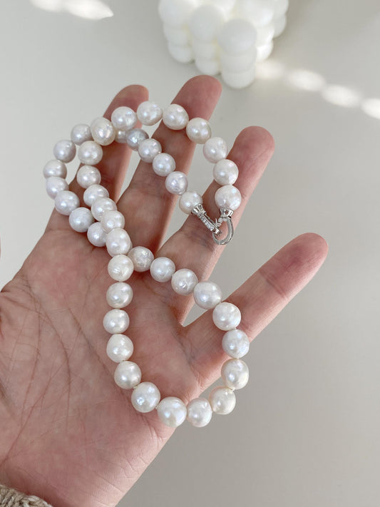 Classic Knotted Pearl Necklace