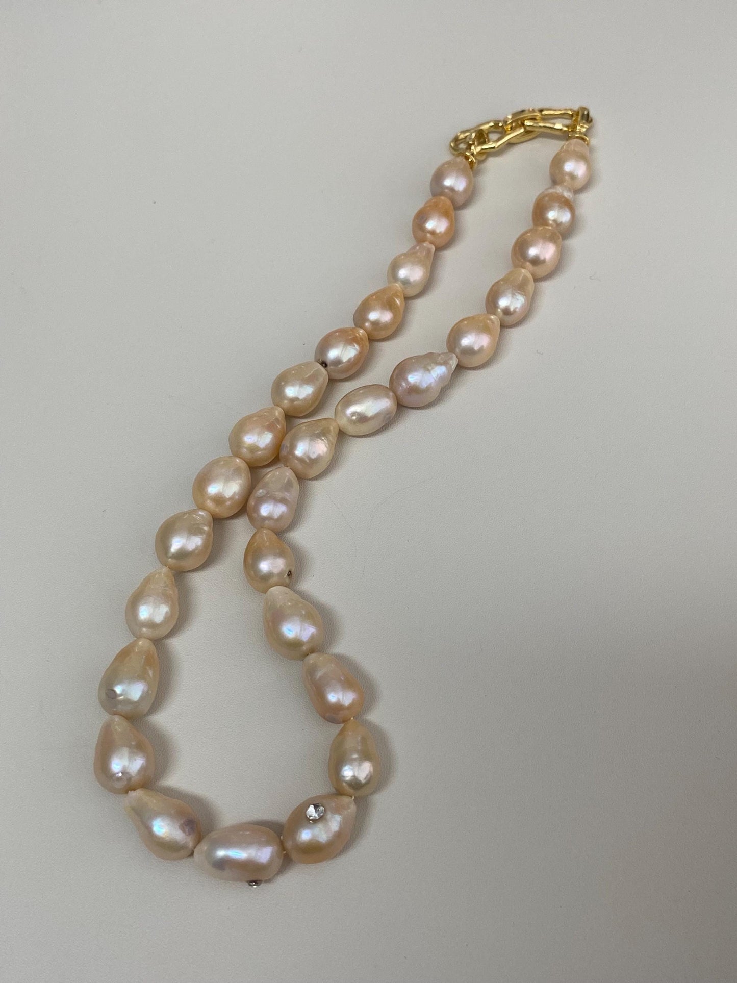 Baroque Pearl Pendant Necklace