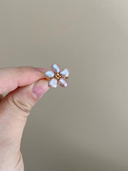 Lavender Pearl Flower Ring
