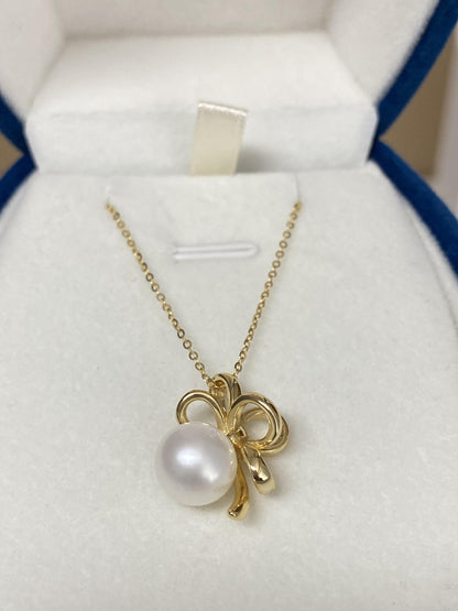 Sterling Silver Pearl Bow Necklace